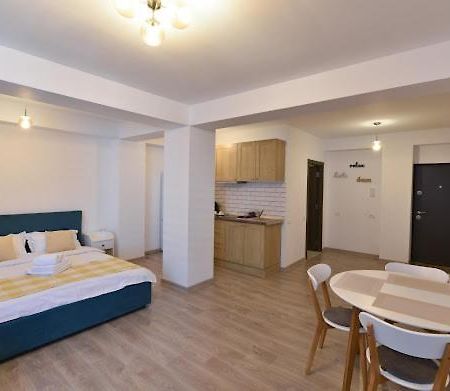 Radu Studio Mamaia Nord Apartman Năvodari Kültér fotó